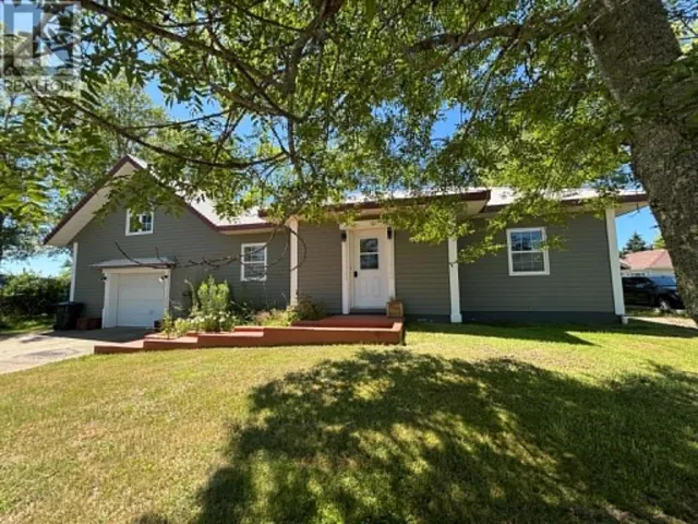 34 Clements Avenue, Yarmouth, Nova Scotia B5A2L7