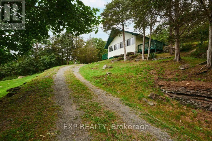 11 GOODBODY CRESCENT, Front of Yonge, Ontario K0E1R0