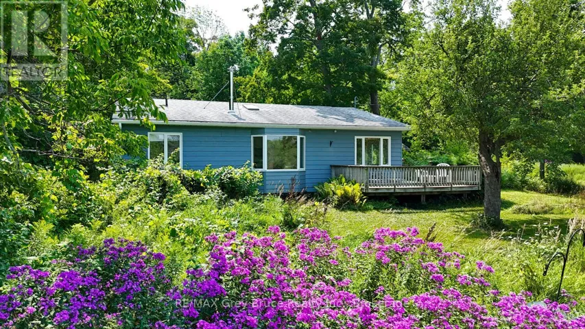 65 LAWRENCE ROAD, South Bruce Peninsula, Ontario N0H2T0