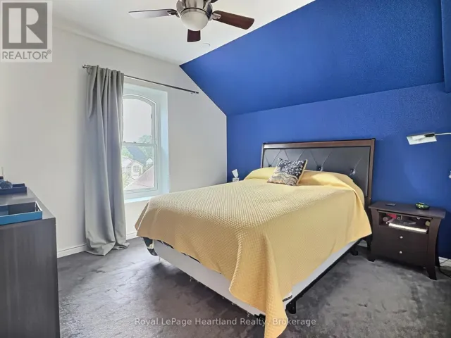 780