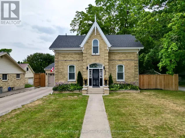 425 WILLIAM STREET, South Huron (Exeter), Ontario N0M1S2