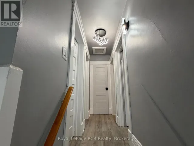 780