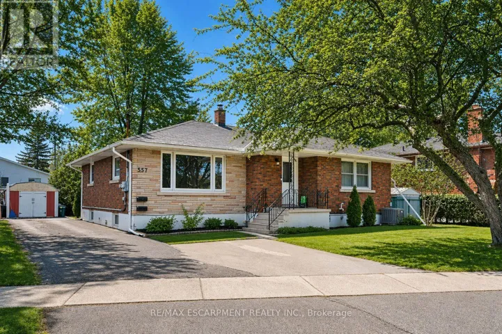 557 LAKE STREET, St. Catharines (Lakeport), Ontario L2N4J1