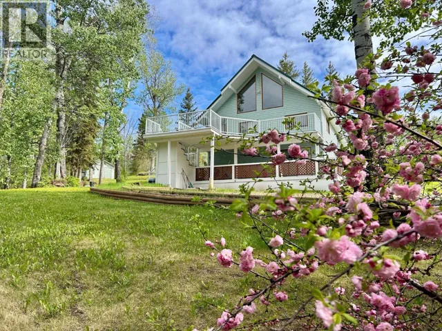 7524 VALLEYVIEW DRIVE, Fort Nelson, British Columbia V0C1R0