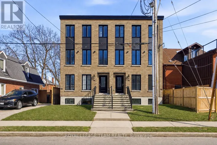 B - 7 GWYNNE AVENUE, Ottawa, Ontario K1Y1X1