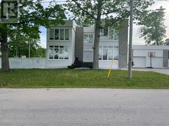 338 WOODALE AVENUE, Oakville (WO West), Ontario L6K2N7