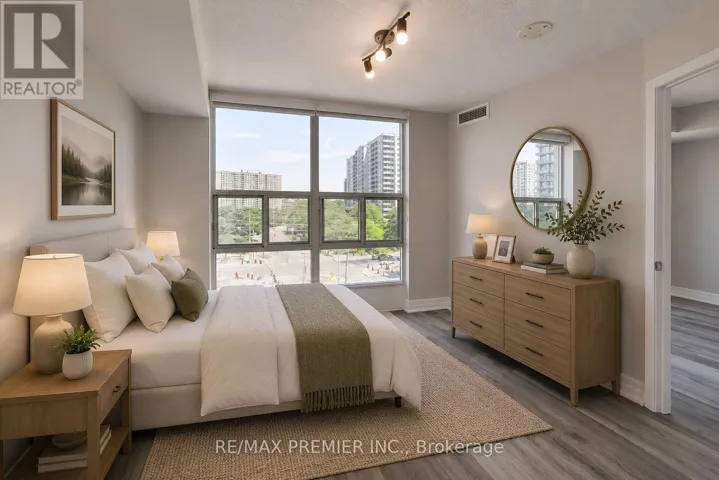 612 - 33 ELM DRIVE, Mississauga (City Centre), Ontario L5B4M1