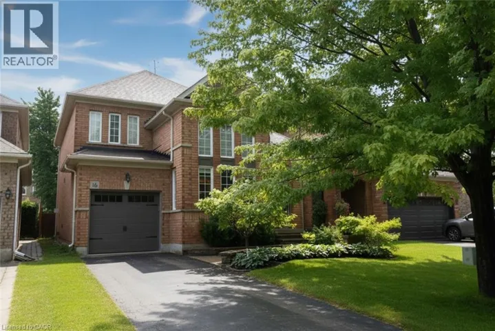 16 WOODCOTE Crescent, Georgetown, Ontario L7G6M2
