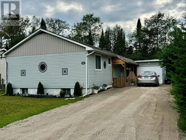 42 SPRUCEDALE STREET, Highlands East (Bicroft Ward), Ontario K0L1M0