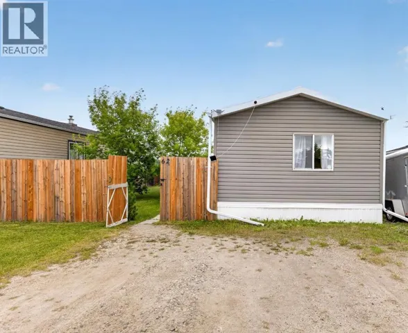 62 Highfield Close, Carstairs, Alberta T0M0N0