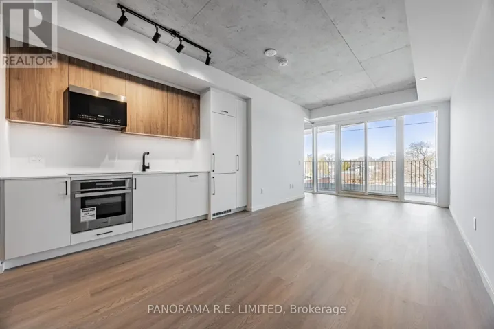 415 - 689 THE QUEENSWAY, Toronto (Stonegate-Queensway), Ontario M8Y0C8