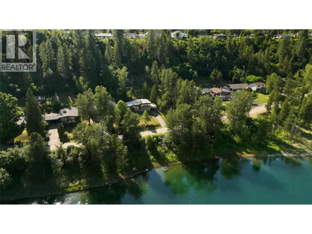 3110 1st Avenue, Castlegar, British Columbia V1N2R5