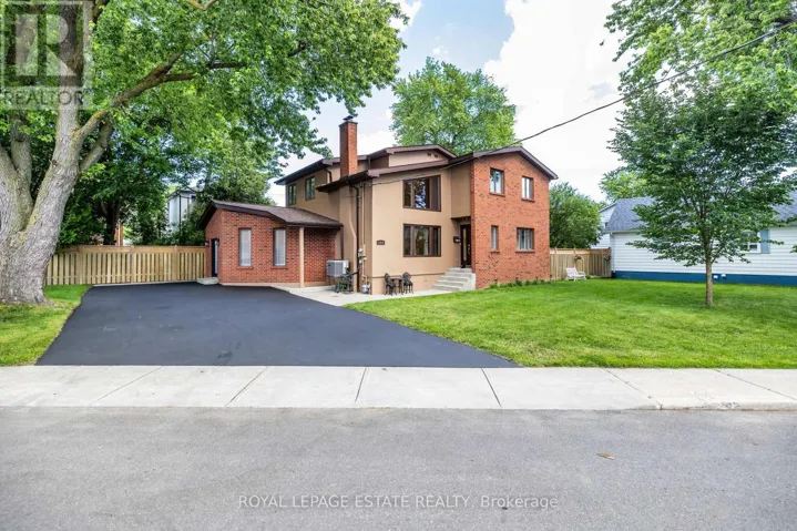 103 AYLESWORTH AVENUE, Toronto (Birchcliffe-Cliffside), Ontario M1N2J7