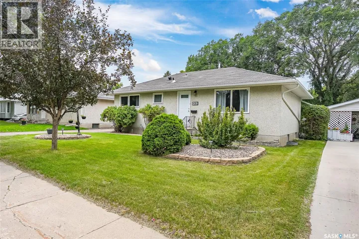 1309 I AVENUE N, Saskatoon, Saskatchewan S7L2J1