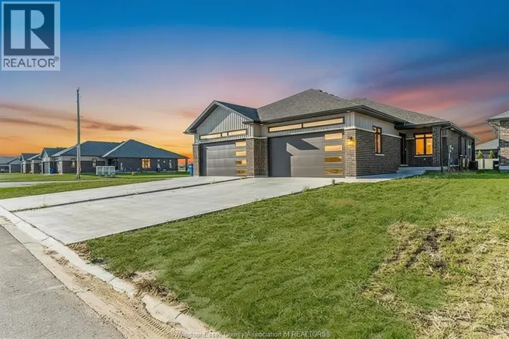 38 Bordeaux PLACE, Chatham, Ontario N7M0S4