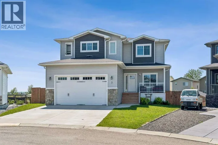 7 Bishop Circle, Carstairs, Alberta T0M0N0