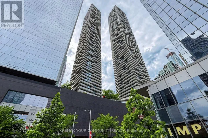 3702 - 88 HARBOUR STREET, Toronto (Waterfront Communities), Ontario M5J1B7