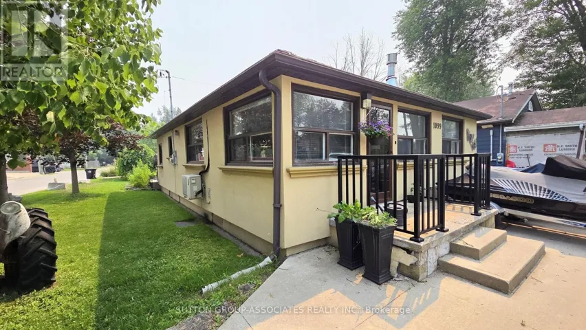 1099 POPLAR DRIVE, Innisfil (Gilford), Ontario L0L1R0
