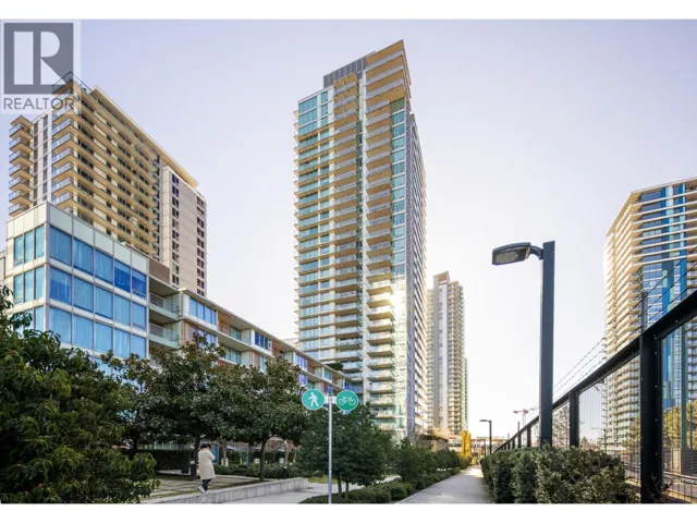 804 8131 NUNAVUT LANE, Vancouver, British Columbia V5X0E2
