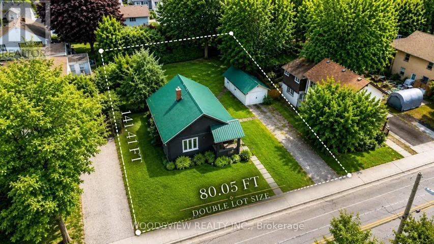 388 EAGLE STREET, Newmarket (Central Newmarket), Ontario L3Y1K4