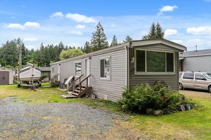 41 3942 COLUMBIA VALLEY ROAD, Cultus Lake East, Chilliwack, British Columbia V2R5B2