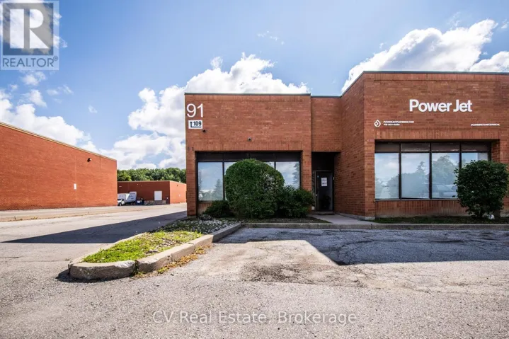 12 - 91 FERNSTAFF COURT, Vaughan (Concord), Ontario L4K3L9