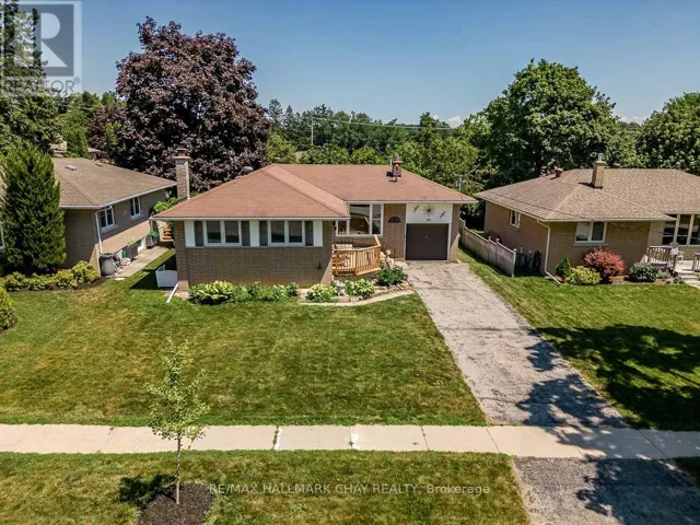 23 DOWNSVIEW DRIVE, Barrie (Codrington), Ontario L4M4P7