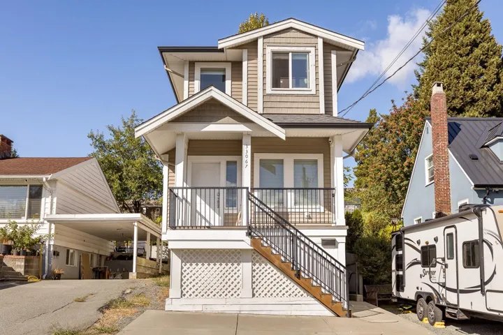 33067 6TH AVENUE, Mission, British Columbia V2V1Z8