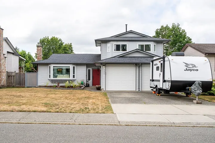 21233 92A AVENUE, Langley, British Columbia V1M1K9