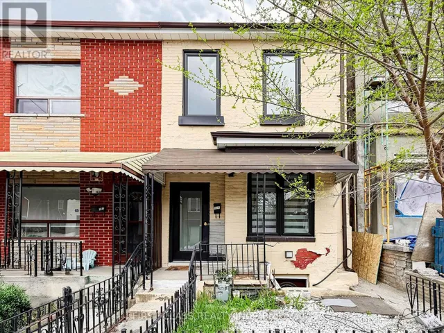 174 MANNING AVENUE, Toronto (Trinity-Bellwoods), Ontario M6J2K5