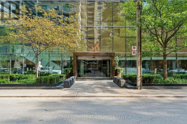 905 - 33 CHARLES STREET E, Toronto (Church-Yonge Corridor), Ontario M4Y1R9