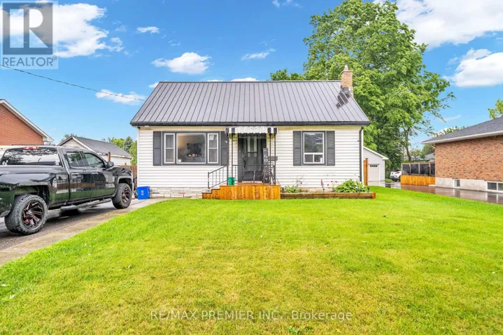 116 DUKE STREET, Clarington (Bowmanville), Ontario L1C2W2