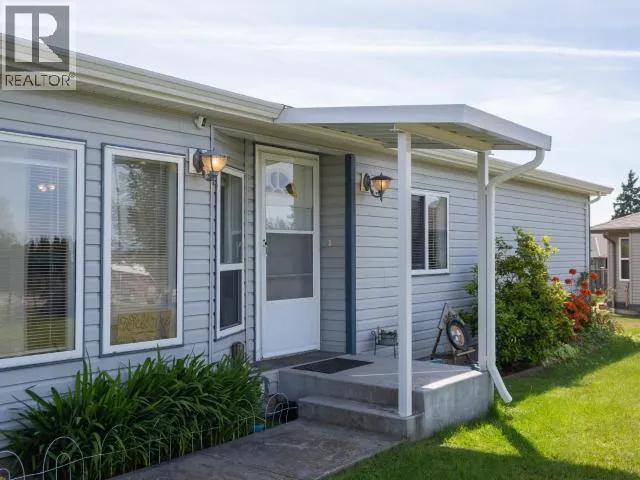 7310 COLLINGWOOD WAY, Powell River, British Columbia None