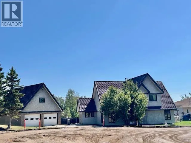 5516 MINNAKER CRESCENT, Fort Nelson, British Columbia V0C1R0