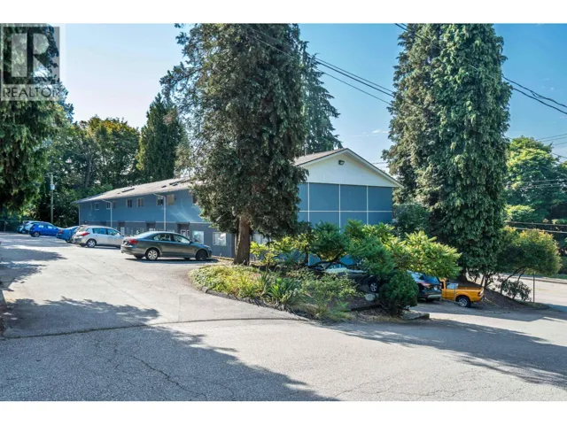 305 MARATHON COURT, Coquitlam, British Columbia V3K4Z4