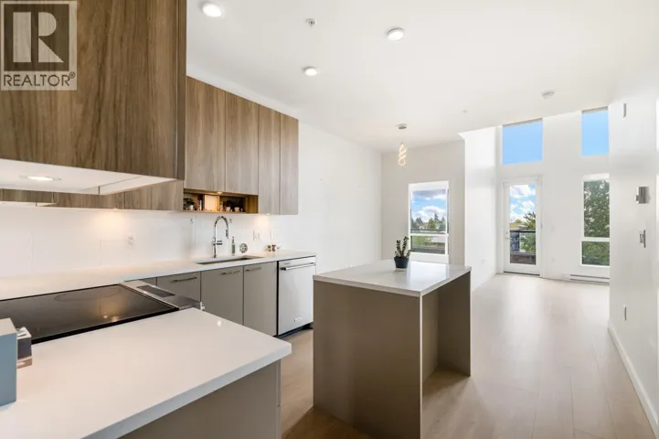 614 7599 15TH STREET, Burnaby, British Columbia V3N0H9