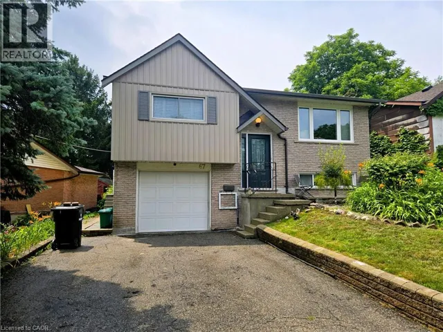 67 PINEMEADOW Crescent, Waterloo, Ontario N2T1A6