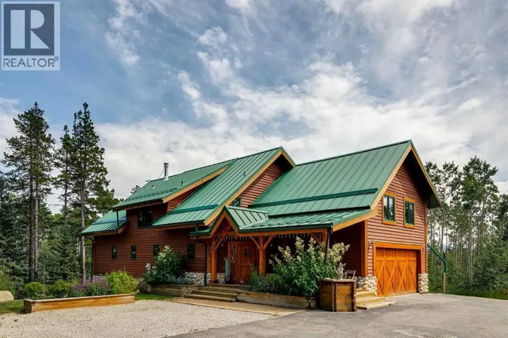 16 Highlands Place, Bragg Creek, Alberta T0L0K0