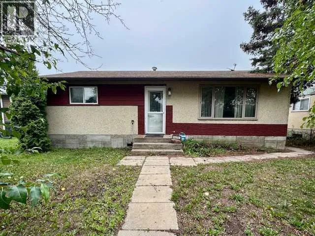 5205 50 Avenue, Grimshaw, Alberta T0H1W0