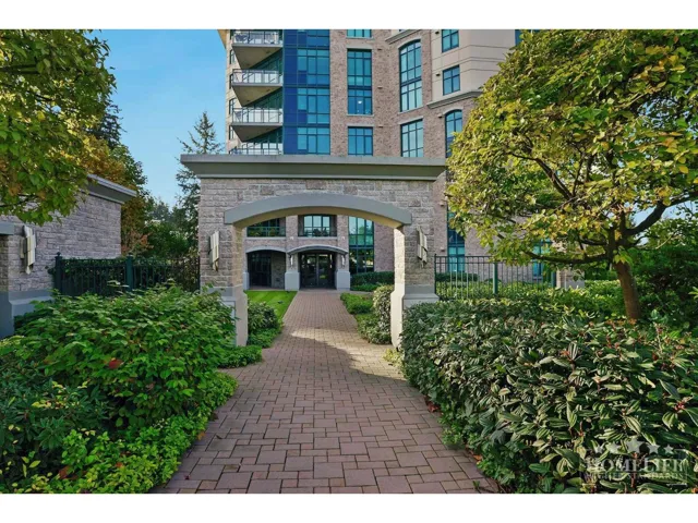 601 14824 NORTH BLUFF ROAD, White Rock, British Columbia V4B3E2