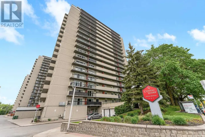 404 - 158 A MCARTHUR AVENUE, Ottawa, Ontario K1L7E7