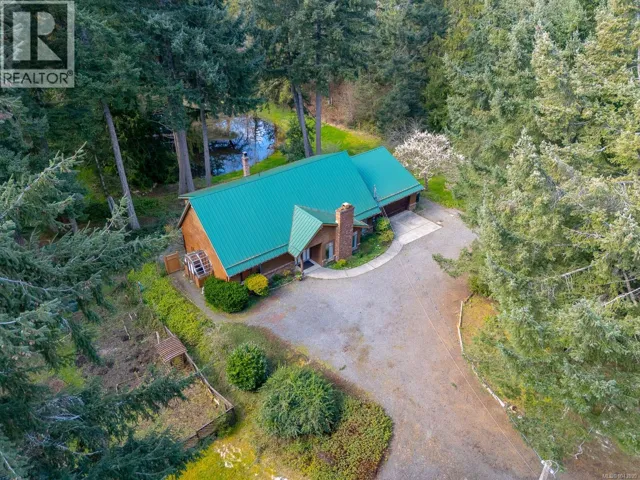 3035 Wild Rose Blvd, Nanoose Bay, British Columbia V9P9E4
