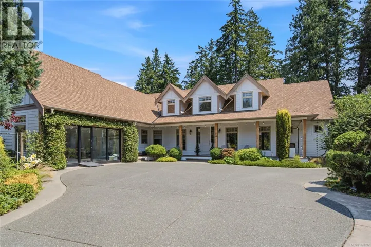 531 Yambury Rd, Qualicum Beach, British Columbia V9K1C5