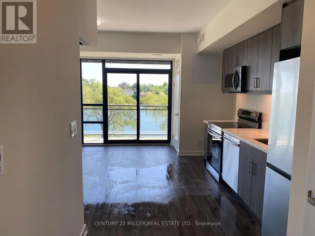 215 - 350 PRINCE CHARLES DRIVE S, Welland (Broadway), Ontario L3C0L6