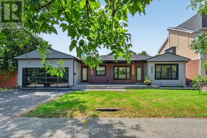 200 ISLAND PARK DRIVE, Ottawa, Ontario K1Y0A4