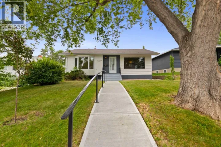 2915 13 Avenue NW, Calgary, Alberta T2N1M1