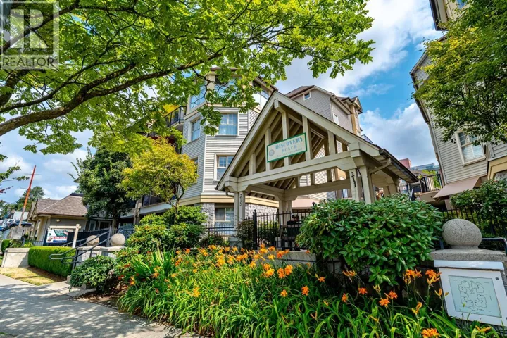 506 215 TWELFTH STREET, New Westminster, British Columbia V3M4H4