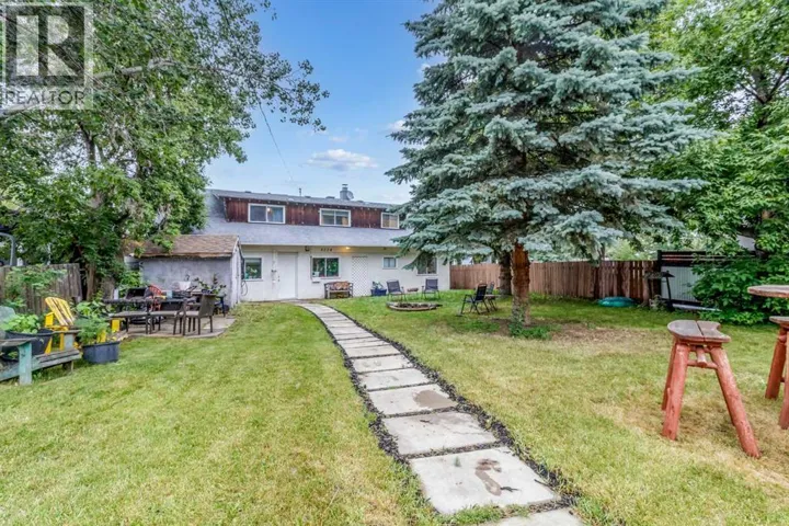 5224 50 Avenue, Sylvan Lake, Alberta T4S1E7