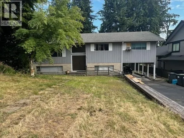 929 PROSPECT AVENUE, North Vancouver, British Columbia V7R2M2