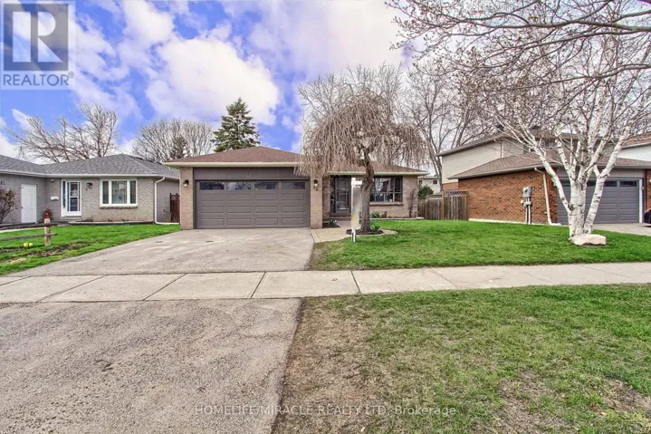 30 NORTHGATE DRIVE, Bradford West Gwillimbury (Bradford), Ontario L3Z2H5